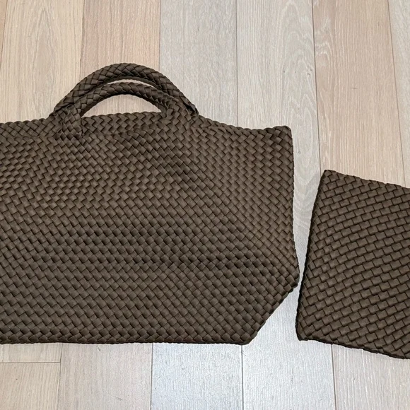 Naghedi St Barths in Camel Tote Bag - Picture 2 of 2